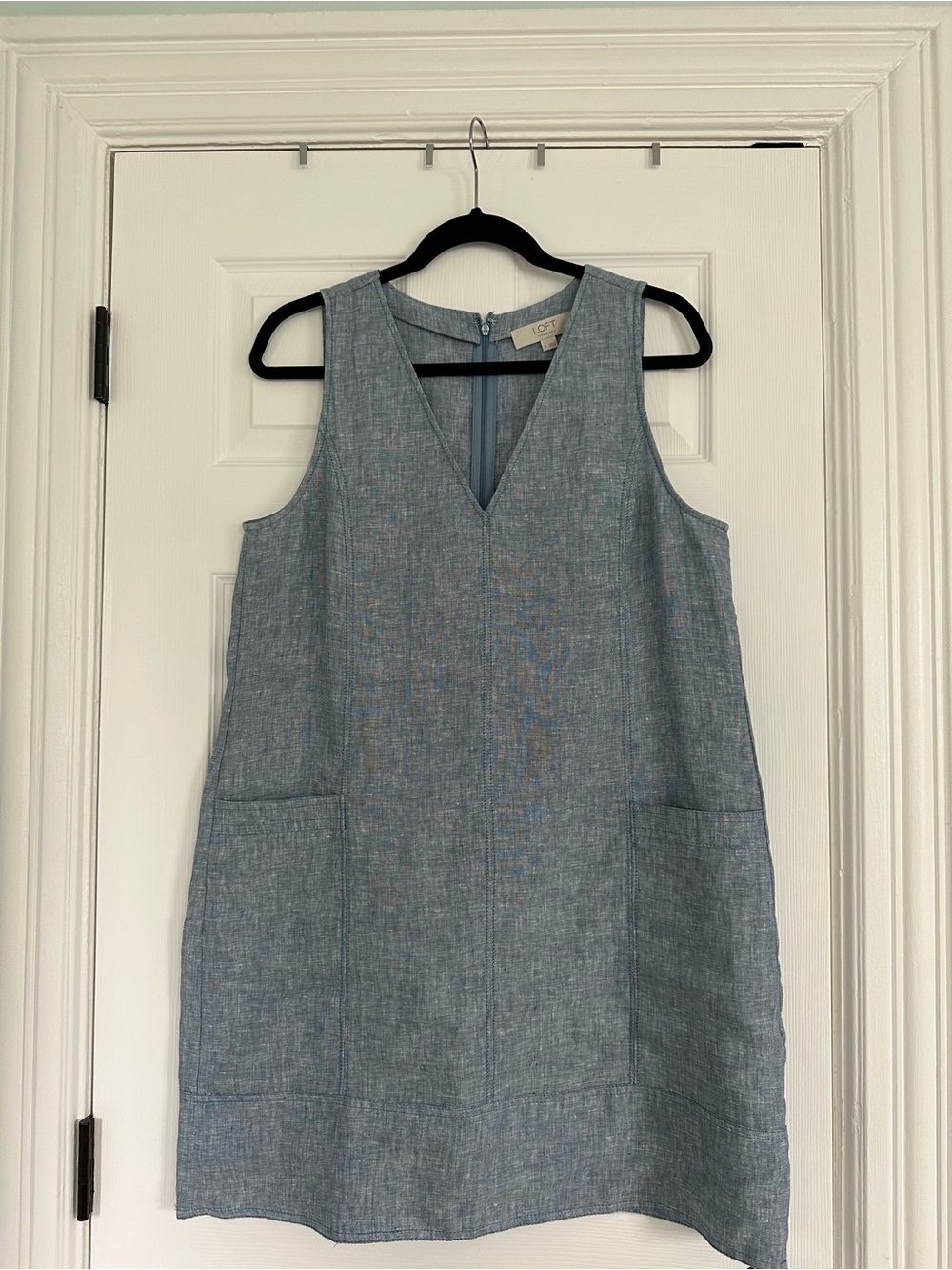 LOFT Chambray V-Neck Sleeveless Shift Dress in Light Blue